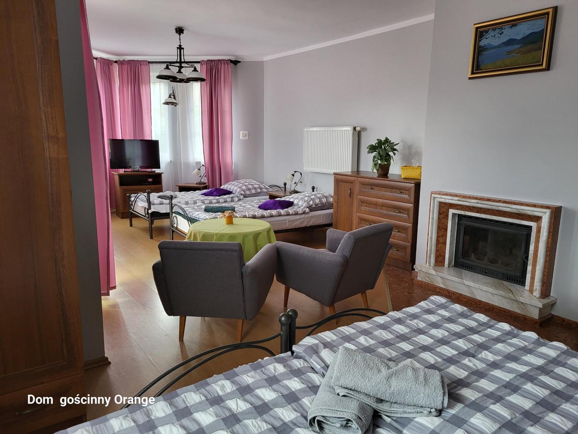 Dom Goscinny Orange Wysowa-Zdroj Bagian luar foto