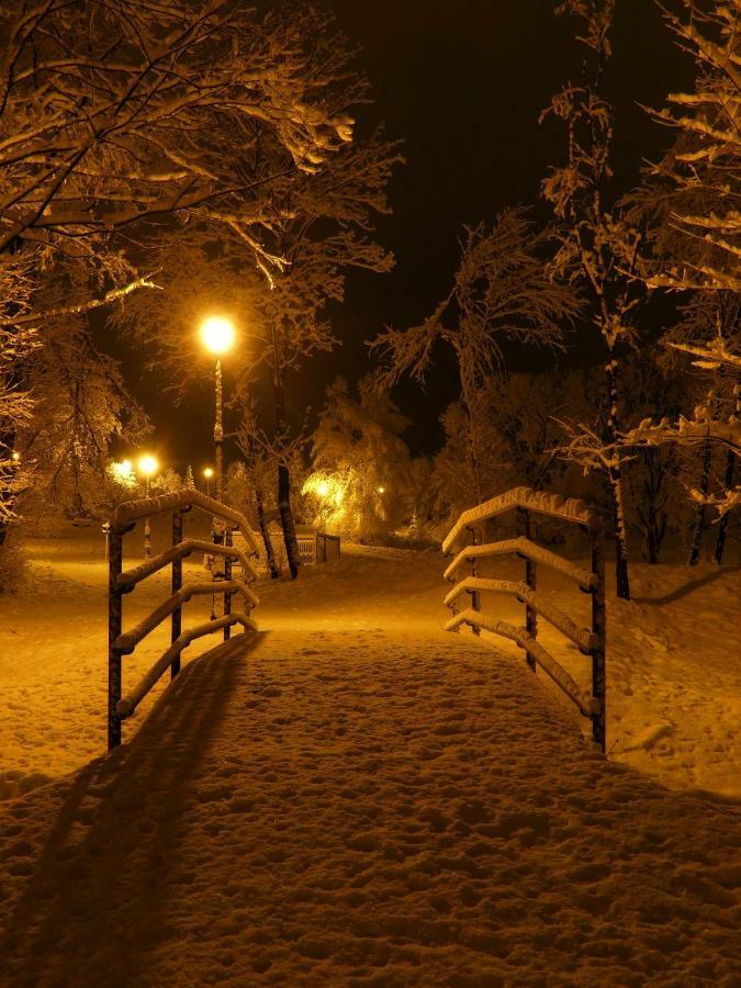 Dom Goscinny Orange Wysowa-Zdroj Bagian luar foto